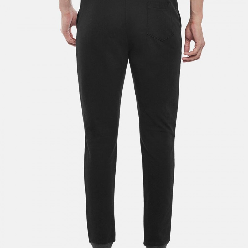 Men Black Solid Slim Fit Pure Cotton Joggers